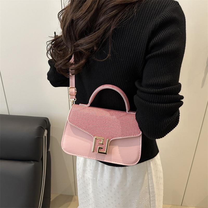 2025 New Niche Design Fashion Trend Women's Bags High Sense Large Capacity Shoulder Bag Messenger Bag Handbag