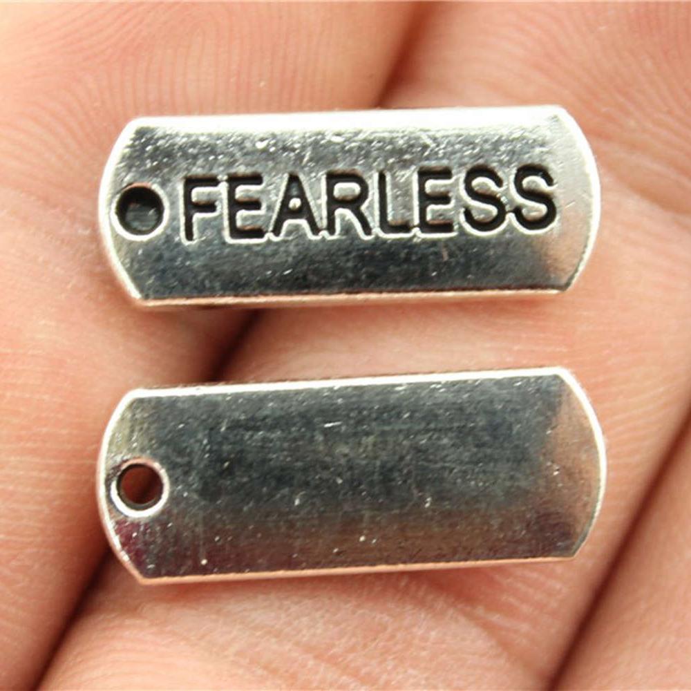 10 stuks Woord Tags Hanger Bedels Antiek Zilverkleur Gezegend Geloof Geloof Vertrouwen Familie Namaste Onbevreesd Droom Hoop Bedels