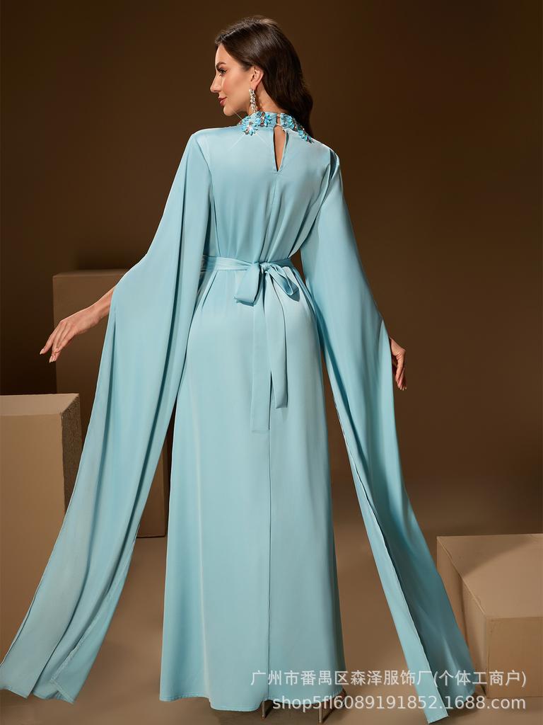 Elegant Handmade Arab Women's Evening Gown with Rhinestones