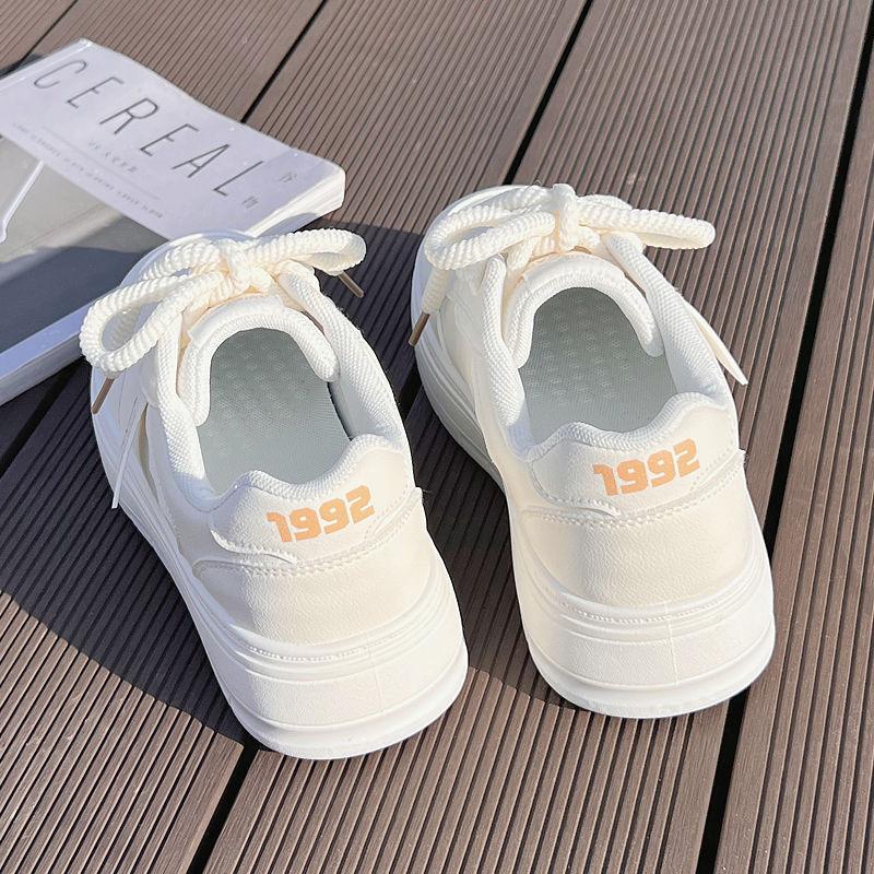 With Skirt Little White Shoes Women's 2025 New Ins Trendy Versatile Niche Design Board Shoes Milk Fufu Platform Women's Shoes