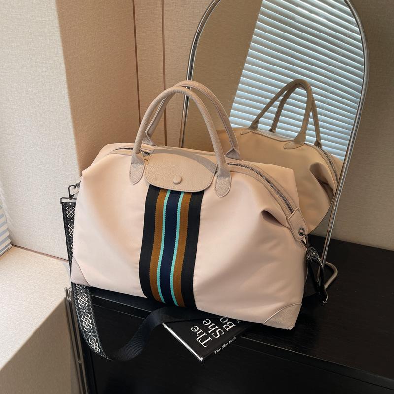 travel bag - large capacity, perfect for short trips, casual korean style, ideal for short vacations, business travel, portable handbag luggage