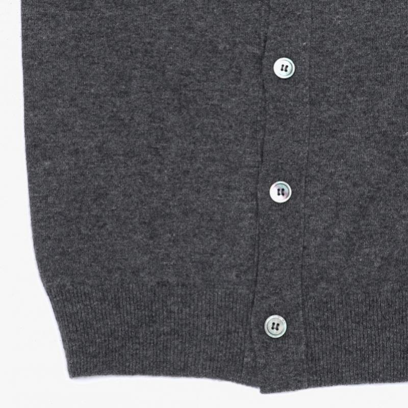 Comme Des Gar Ons Play White Heart V Neck Cardigan Ax N062 051