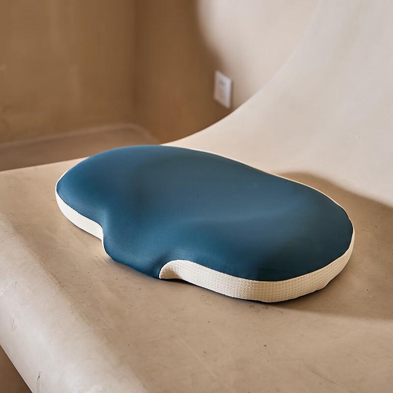 OLOMM Memory Foam Cervical Pillow