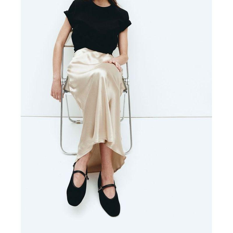 

Foreign Trade Order H Home Temperament Versitile Fashion Personality High Waist Slimming A Word High Quality Smooth Fabric Elegant Skirt Champagne XL