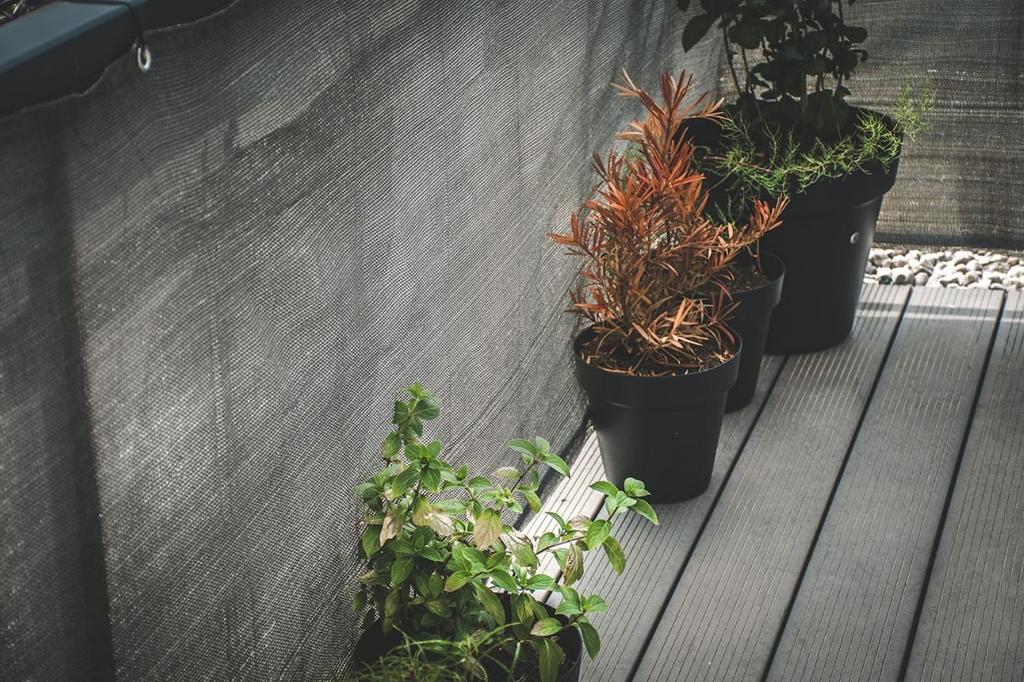 Balcony Cover UV 95% Balcony Terrace Fence Protective Mat with Fittings 80 X 300