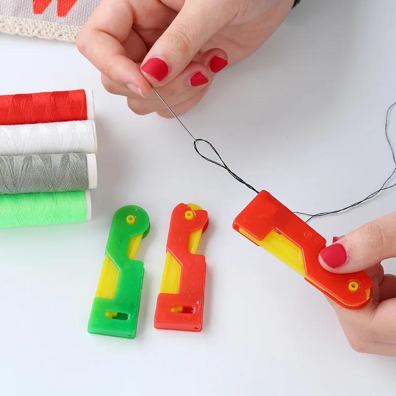 

1 шт/5 шт. Удобный высококачественный автоматический швейный нитевдеватель для пожилых людей, простые ручные инструменты, пластиковая ручка, швейные принадлежности