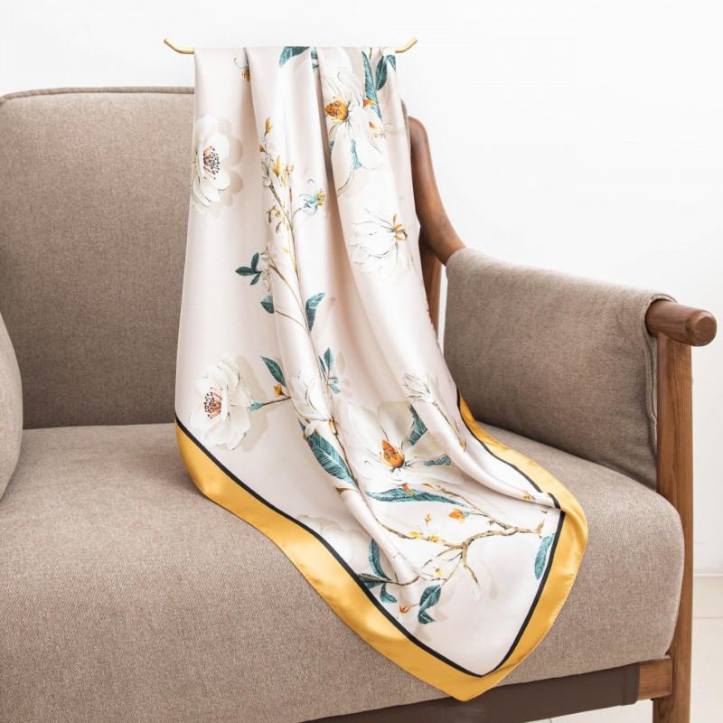 Elegant Floral Print Square Scarf Women 90x90cm Lightweight Silk-Like Accessory