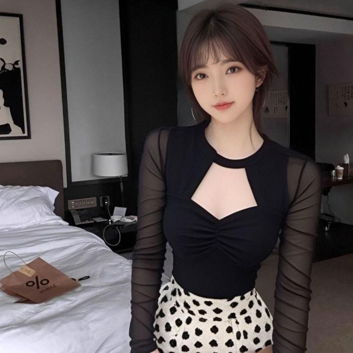 

Pure desire sweet and spicy hollow mesh hollow bottoming shirt top women s autumn new sexy slim and thin T-shirt S чёрный