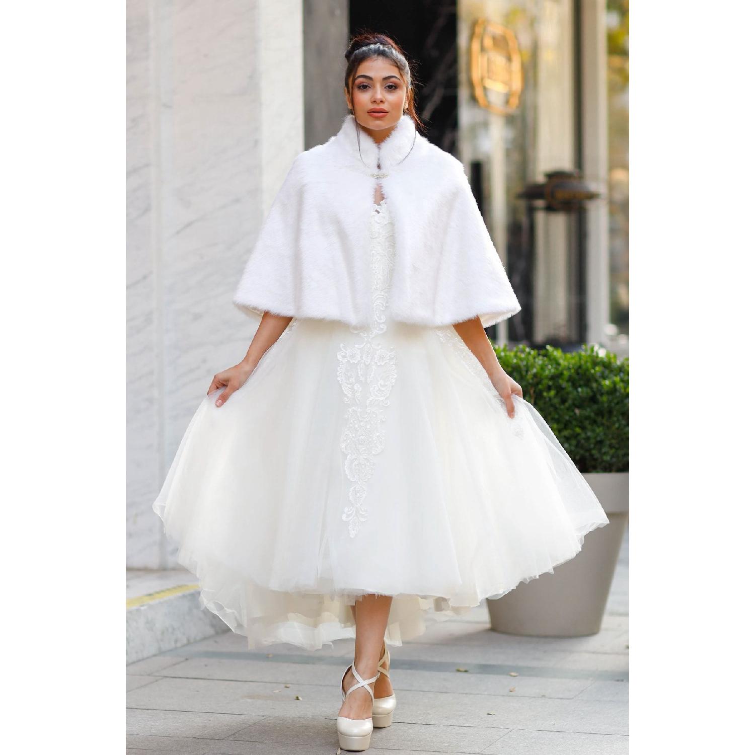 

Свадебный шарф-накидка Меховая куртка Off White Standart белый