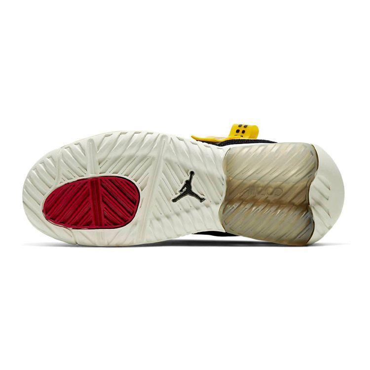 Air Jordan MA2 GS University Gold Kids Sneakers Yellow Gym-Red Black CW6594-700