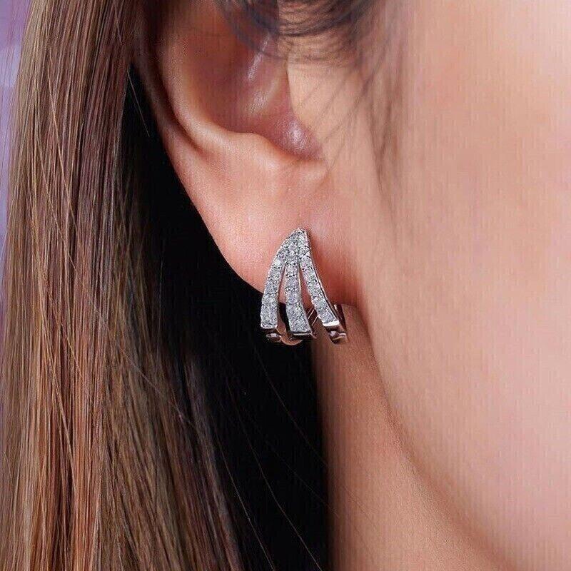 Ear Buckle Female, Line Triangular Geometric Design, Exquisite And Elegant Jewelry