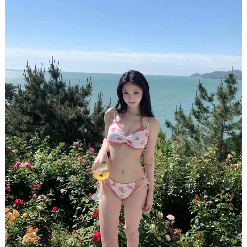 Lip Print Design Sexy Long-sleeved Blouse Split Four-piece Women s Backless Slimming Pure Desire Seaside Beach Vacation S