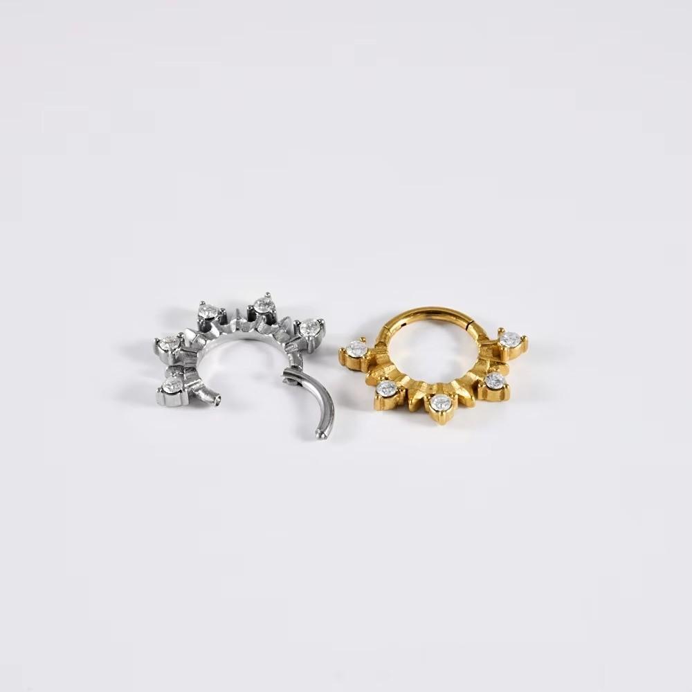 1PC Skull Vine Design Septum Clicker Ring Heart Zircon Body Piercing Jewelry Nose Piercing