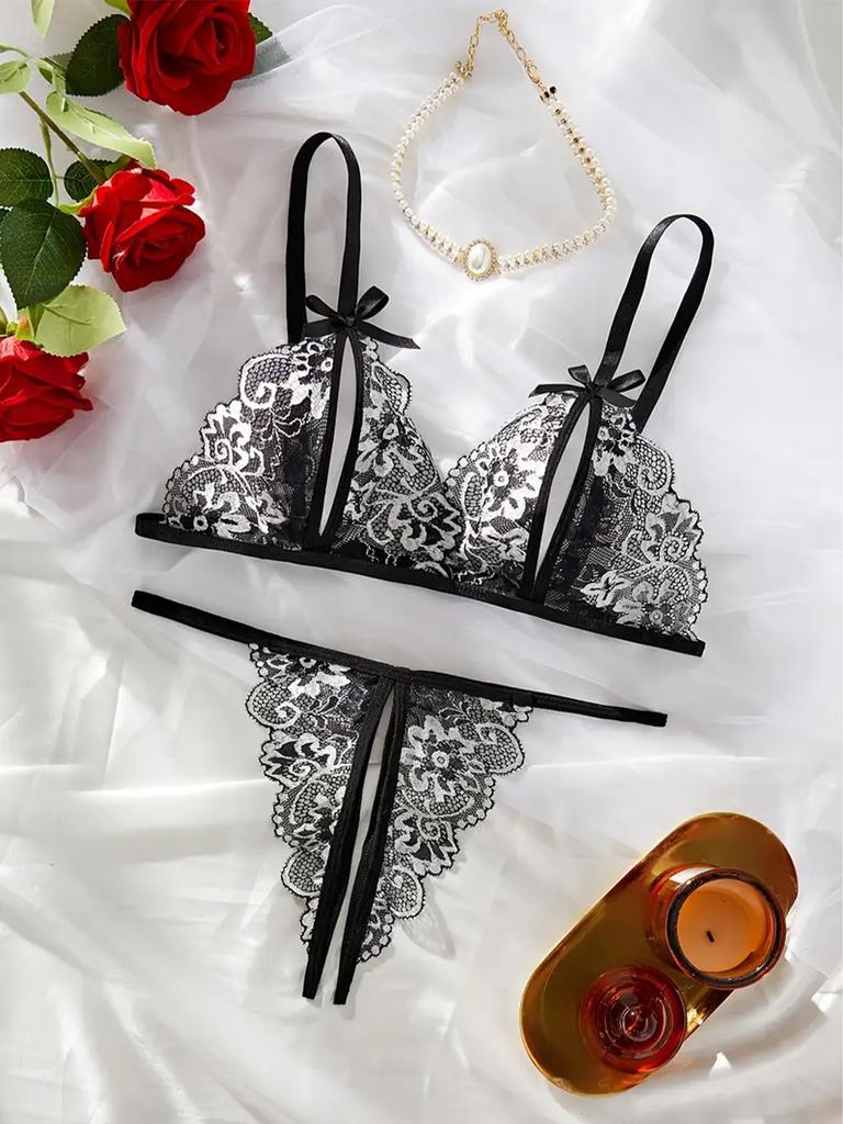 Floral Lace Sexy Lingerie Bow Open Split Cup Intimates Bra And Thongs Sets Crotchless Naughty Porn Sex Outfit Women's Underwear