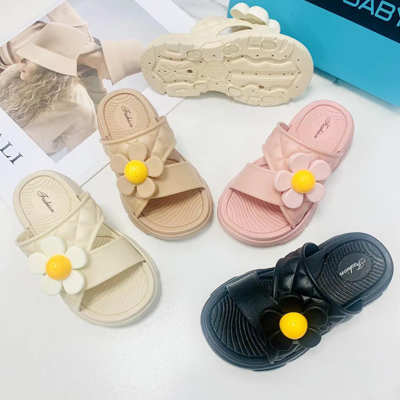 

Детские тапочки летние мальчики и девочки детские домашние милые цветы мягкая подошва классные тапочки одно слово плоская подошва детские тапочки 31