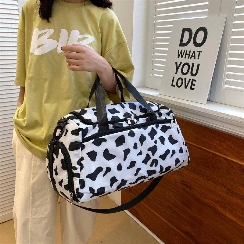 European and American cow pattern travel big bag anti-splashing Oxford cloth women's shoulder bag dry and wet separation fitness bag