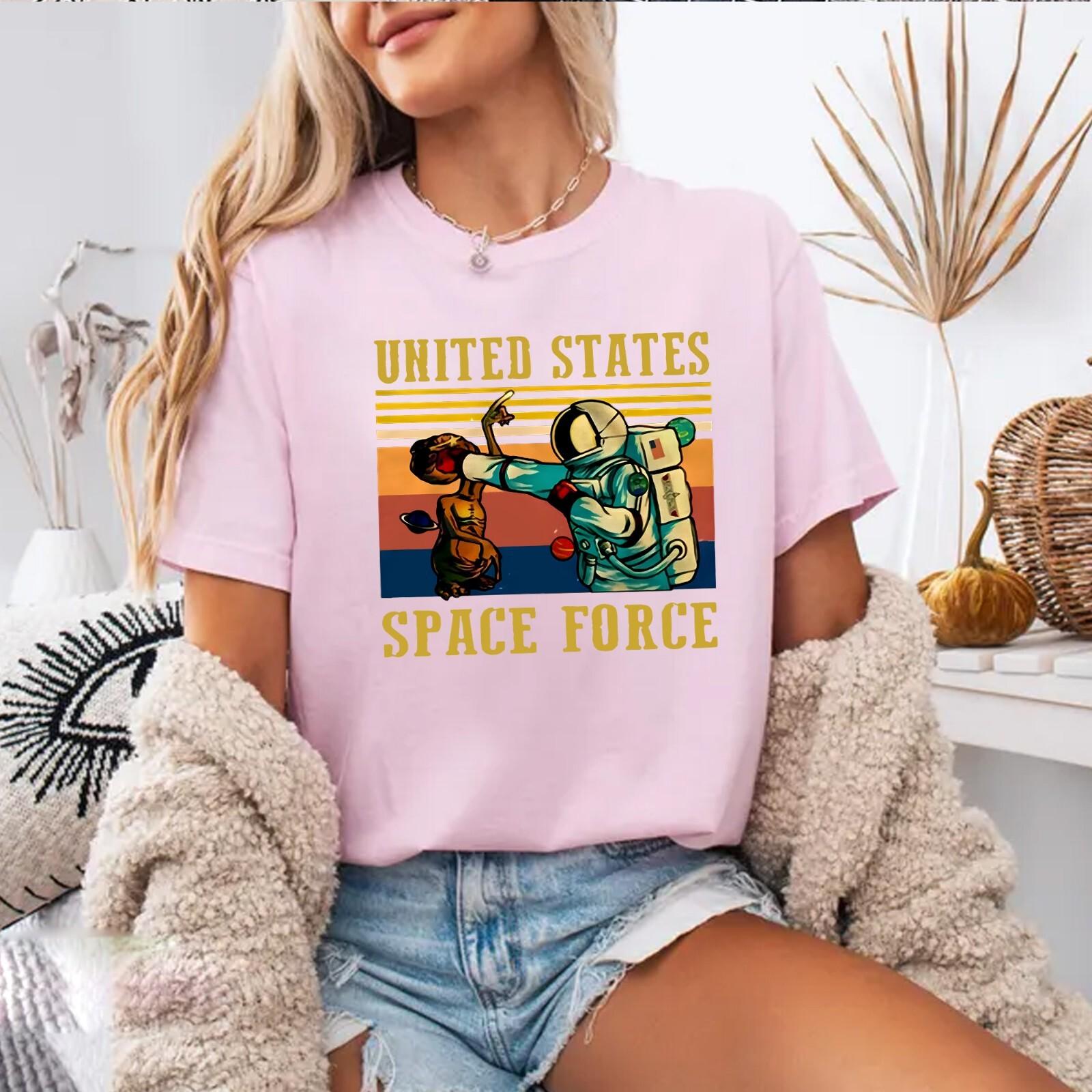 Alien United States Space Force Retro Vintage T-Shirt, Space Lover Shirt XXL