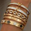 Klassisk armbånd med V-sjarm i rustfritt stål for kvinner, blomsterarmbånd i metall, rustfritt håndleddsmykke, gave, fest