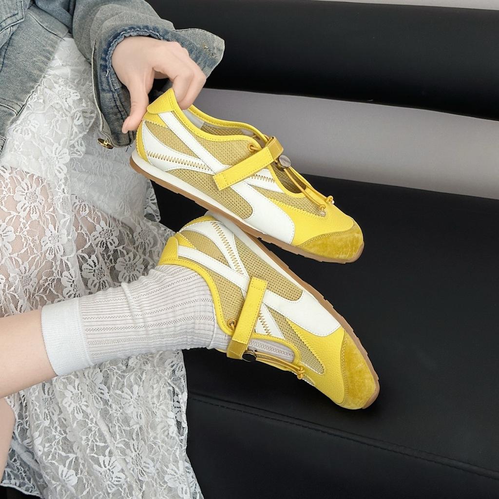 [Luo Fansen] Retro Red Mary Jane Shoes Women's 2025 New Thin Low Casual Sports Ballet Shoes Single Shoes