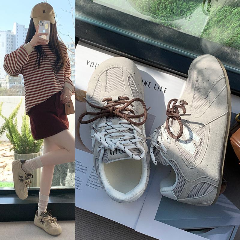 Japanese Sports Shoes Women's 2025 Chinese New Year Leather Breathable Casual Shoes Retro German Training Shoes Show Small Gray Forrest Gump Shoes