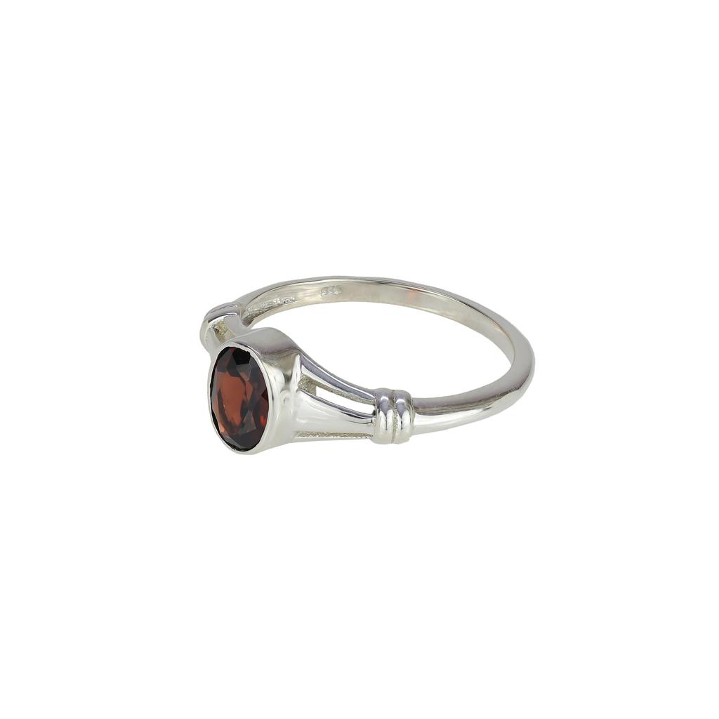 Natural Red Garnet Ring, Birthstone Ring, Dainty Women Ring, Solitaire Ring, Solid 925 Sterling Silver Ring, Engagement Gift, Ring For Her