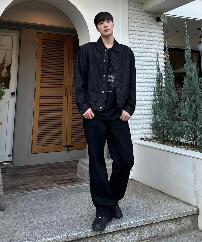 Mindbridge Black Low Denim Trucker Jacket Myjp6151