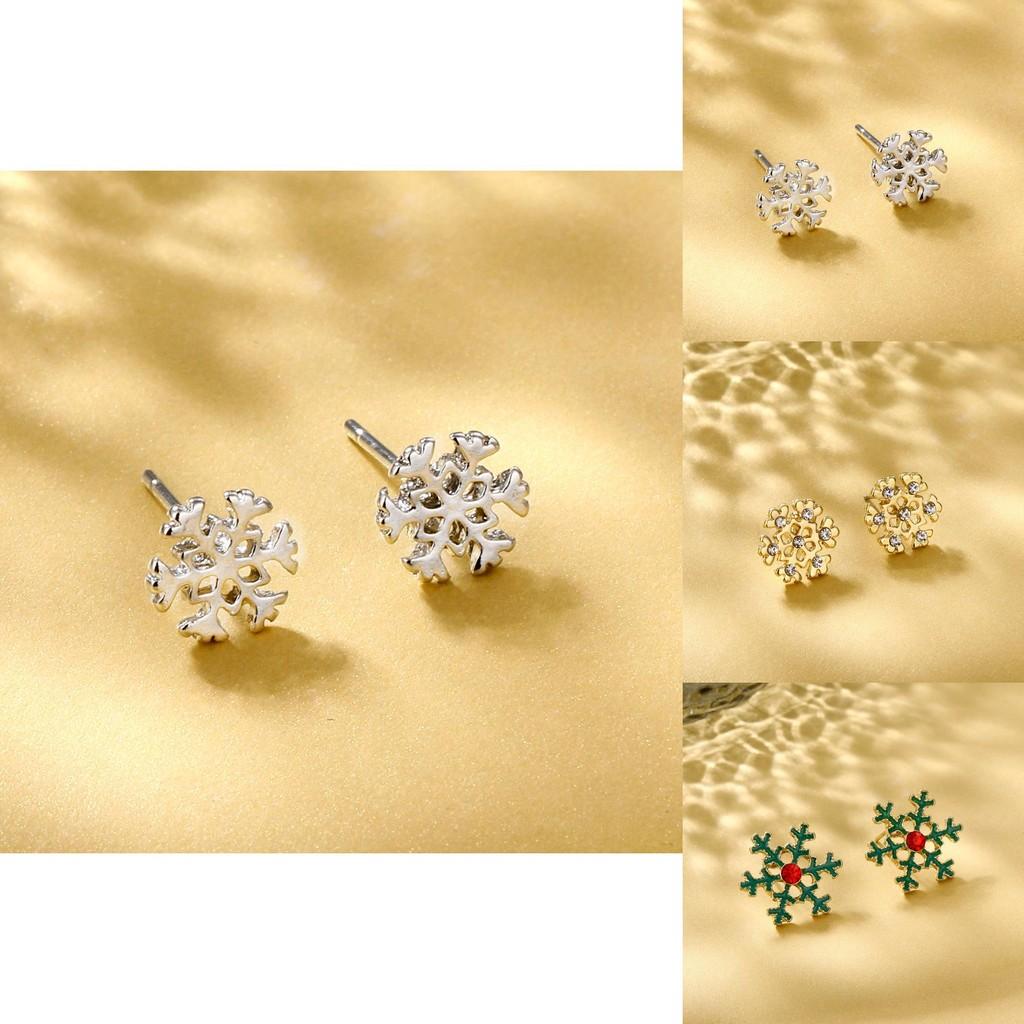 Elegant Snowflake Stud Earrings With Sparkling Gemstones Perfect For Christmas And Beyond