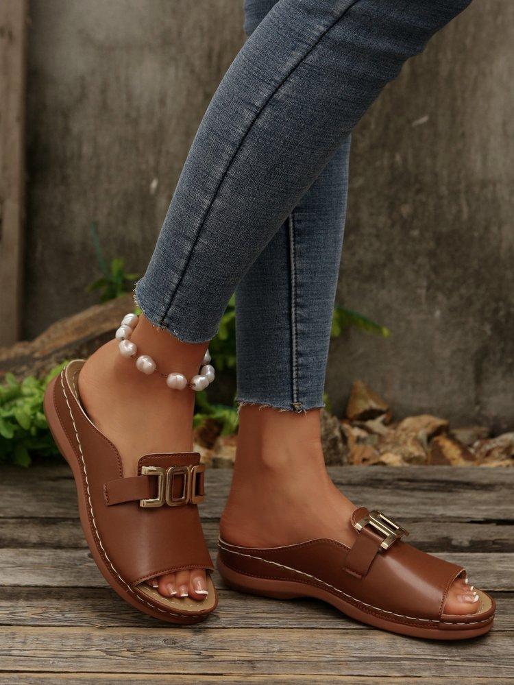 

Wedge heel platform slippers women s new large size casual fashion simple metal buckle fish mouth slippers 43 світло-коричневого кольору