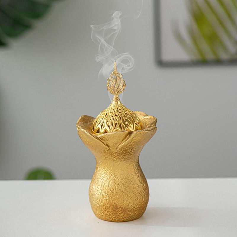 Carved Resin Bakhoors Icense Burners with Cover Middle Eastern Arabic Fragrances Diffuser for Islamic Festival Decoration
