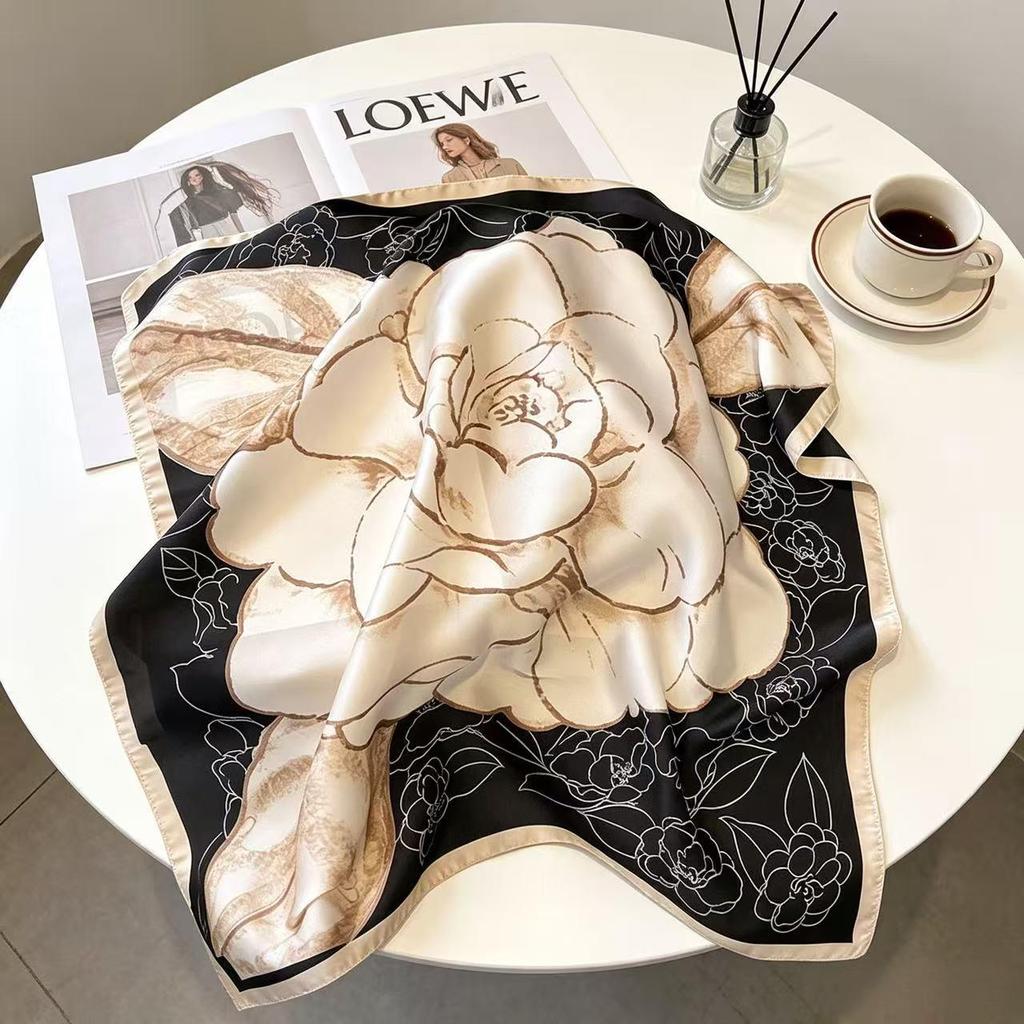 70cm×70cm Retro Paisley Imitation Silk Square Scarf - Versatile Decorative Neck Scarf Shawl