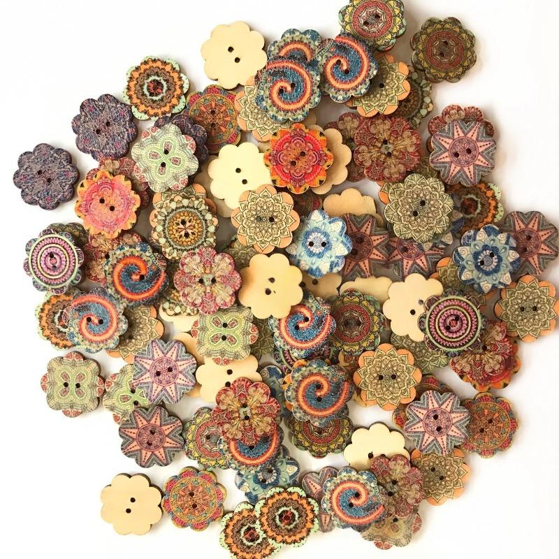 

50Pcs Mixed Pattern Vintage Flower Wooden Buttons 20mm Assorted Buttons 2 Holes Sewing Random Flower Painting Buttons 20mm(0.79inch)