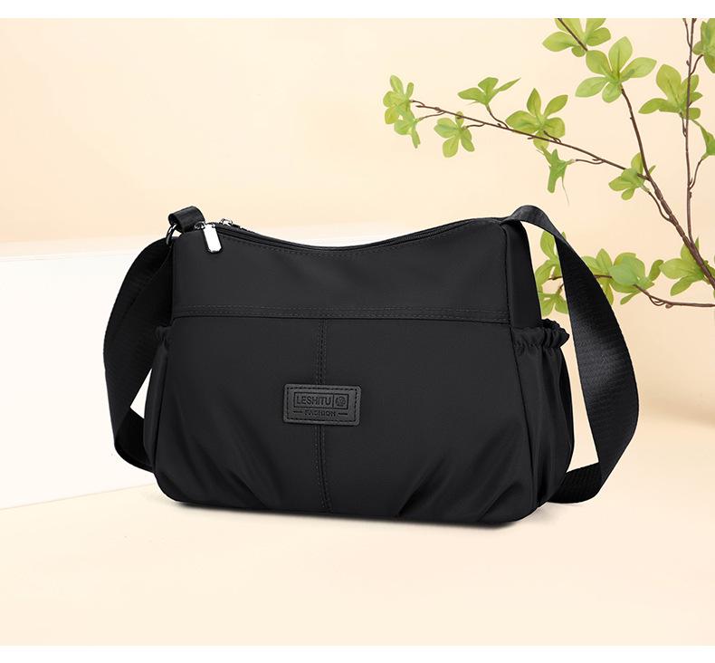 Women's Water-Repellent Wear-Resistant Crossbody Bag, Versatile Casual Fashion, Korean Style Trendy Shoulder Bag