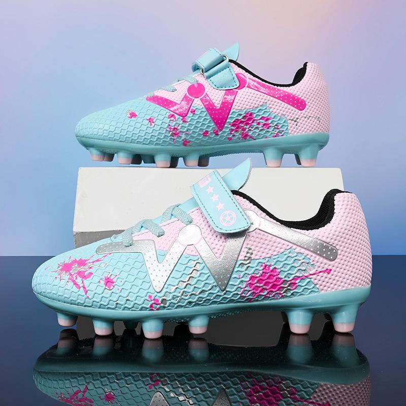 Low-top Football Shoes Children's Camouflage Broken Nails Spikes Professional Training Shoes Lightweight Boys and Girls Game Shoes