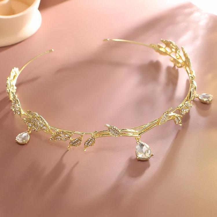 Kronenblätter, Wassertropfen voller Diamanten, Stirn der Braut mit Wasserdiamanten geschmückt, Hochzeitskopfbedeckung voller Diamanten, Kronenstirnbänder