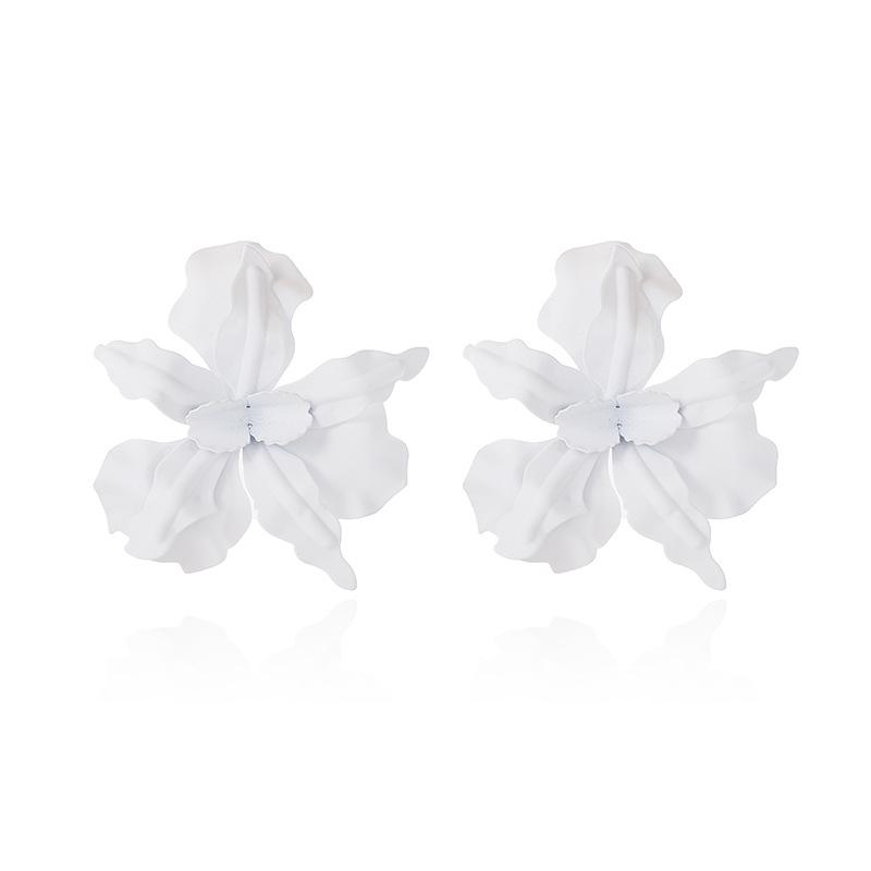 European and American Fashion 3D Flower Design Earrings - Colorful Baked Paint Petal Accessory for Women