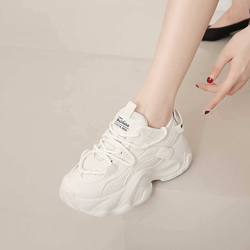 Fashion Lace-up Zimni Sneakers For Lady Casual Beige Boots Ladies Brand Women Sports Shoes Special Offers Affordable Price