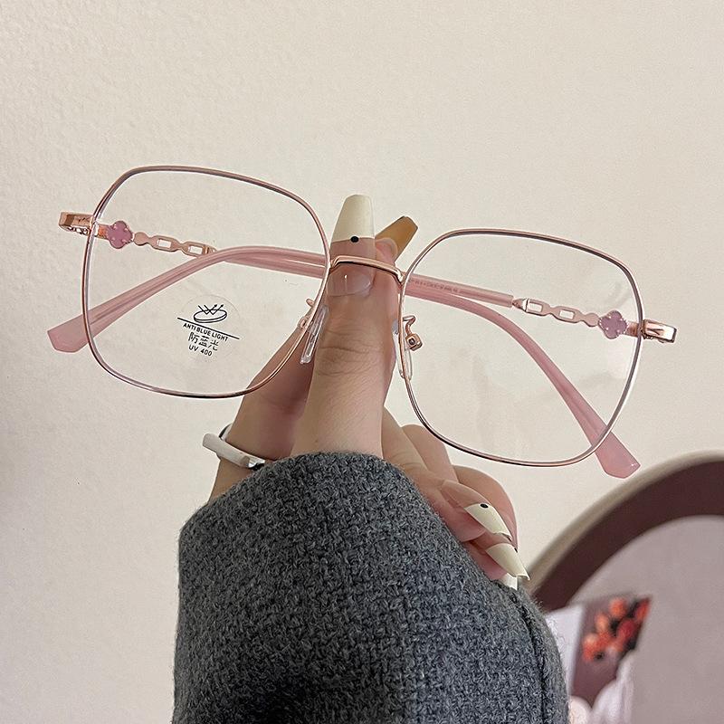 Vintage Retro Square Glasses Frame for Women Blue Light Blocking High Quality Eyewear Fashion Eyeglasses