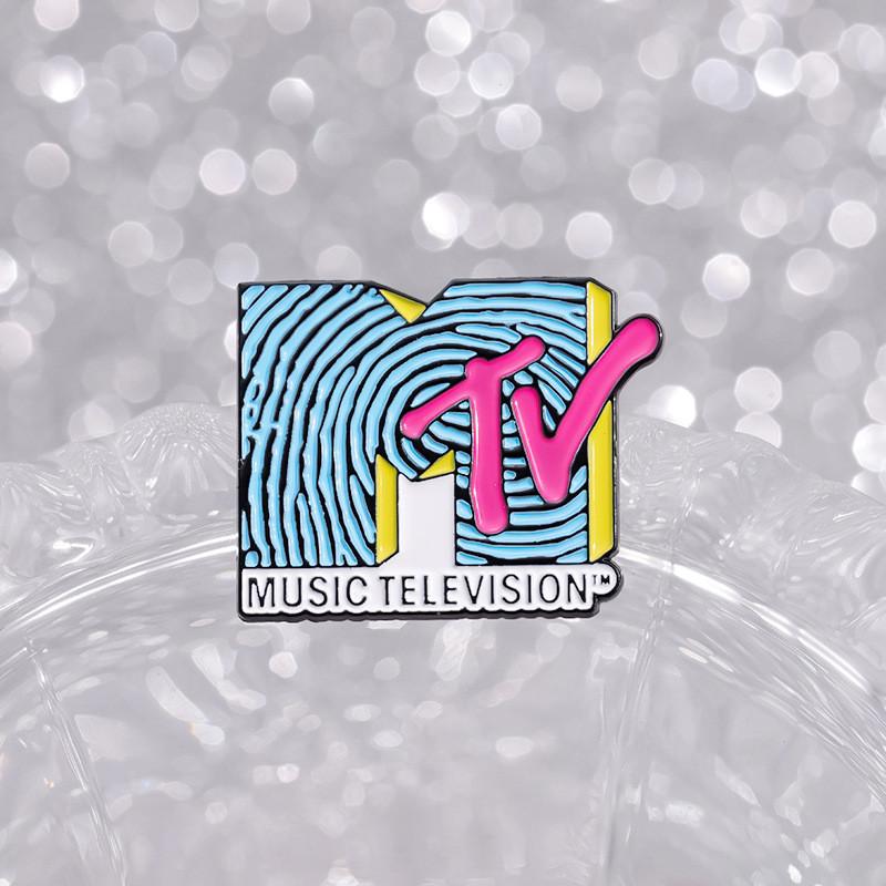 Unique Cartoon Animal Brooch In Vibrant Colors Ideal For Summer Fashion Accessory