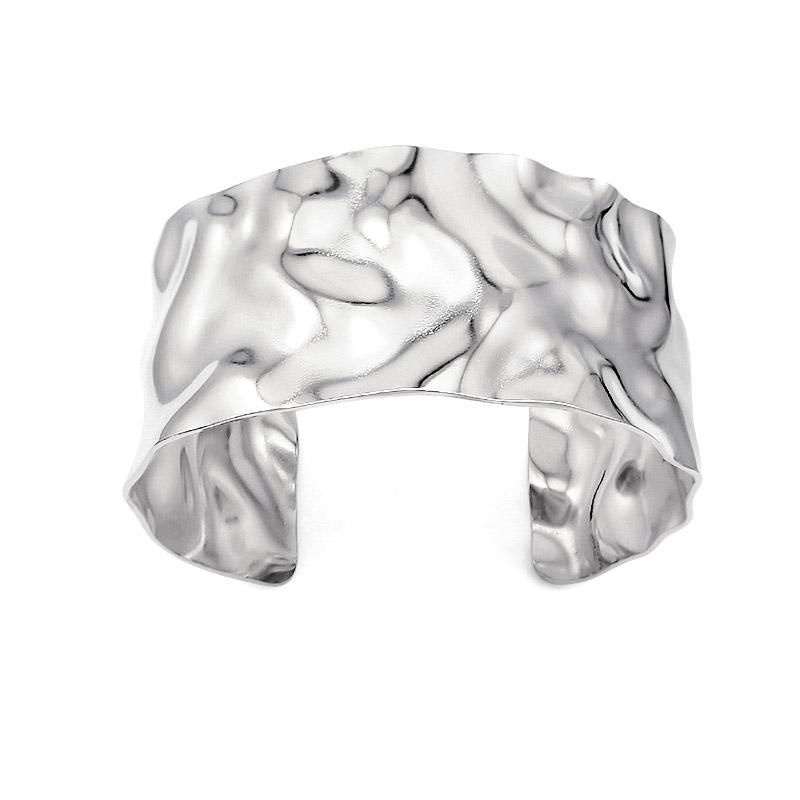 

Women s Chunky 18K Gold Plated Stainless Steel Bracelet Concave Convex Hammer Pattern Irregular Wide Opening Fashionable Bangles