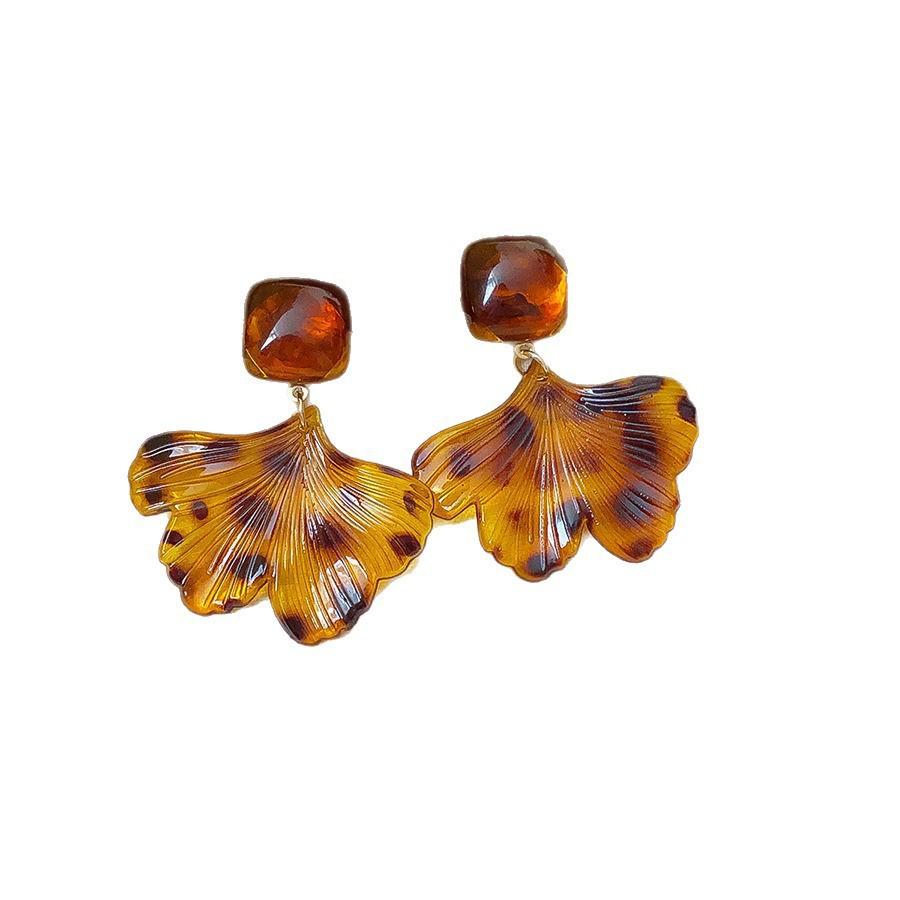 Hong Kong Style Coffee Leopard Print Ginkgo Biloba Earrings Women's Retro Maillard Temperament Advanced Sense Earrings Unique Personality Earrings