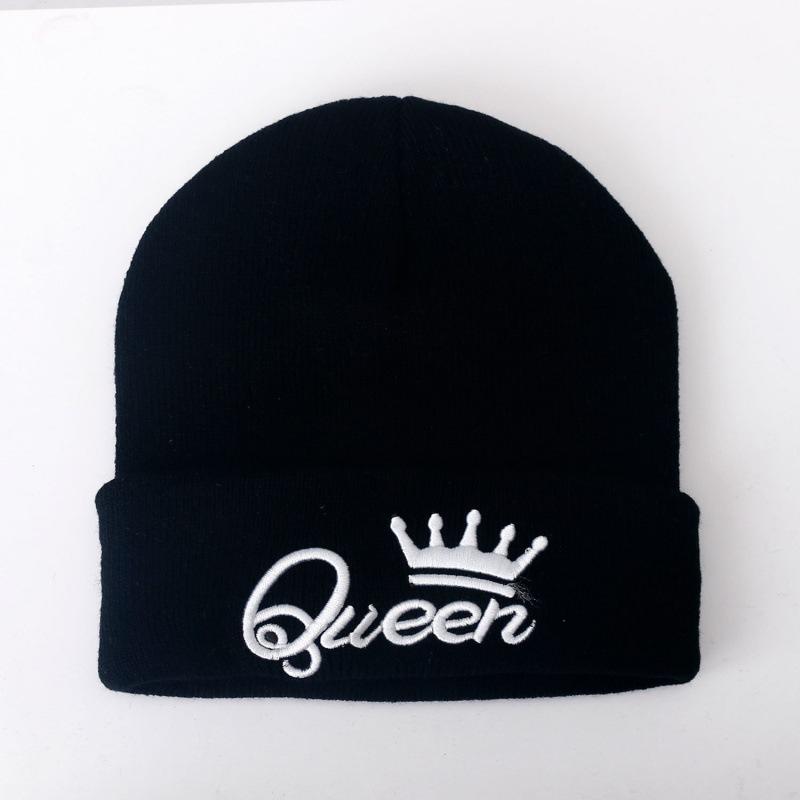 Autumn and Winter Warm Knitted Pullover Hat Men's and Women's Versatile Age-reducing Wool Hat Age-reducing Knitted Hat