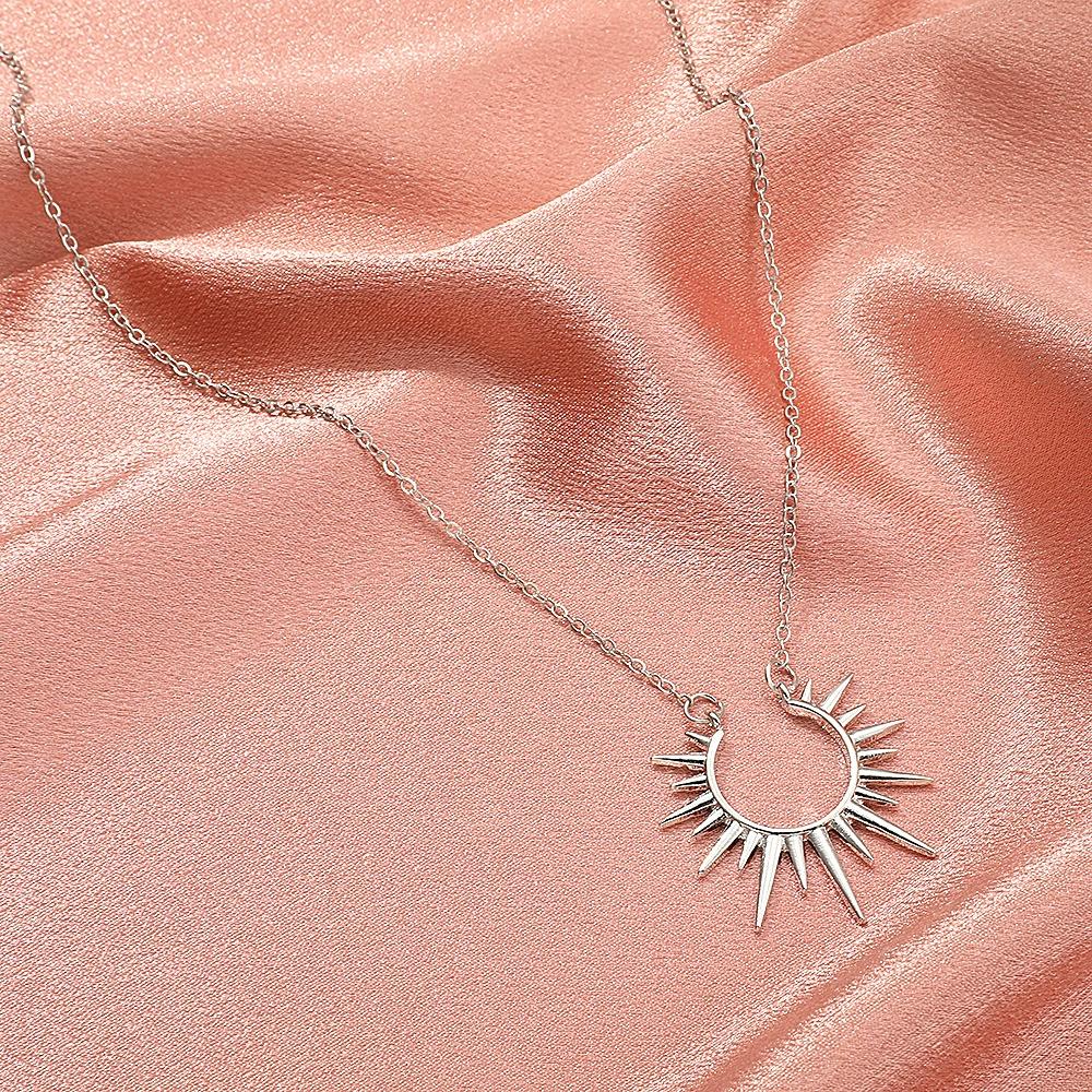 Sunflower pendant necklace retro metal open collarbone chain fashion creative jewelry women