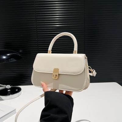 Fashion Texture Black Baguette Underarm Bag Women's 2025 New Niche Versatile Retro Single Shoulder Oblique Span Bag Spring and Summer