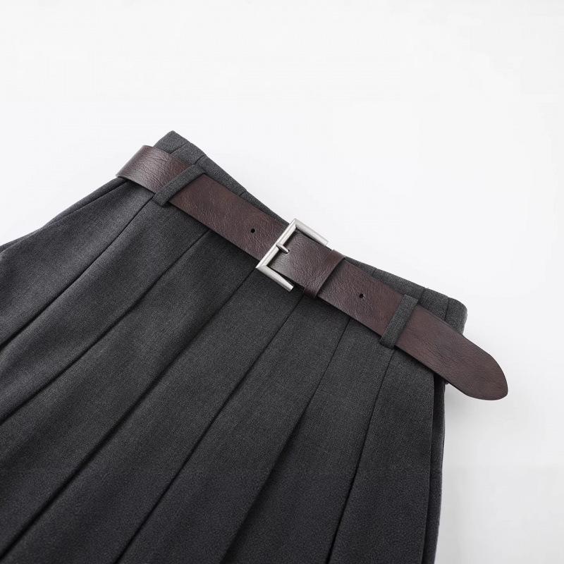 In-Stock Women's Pleated Skirt - Spring 2026 Versatile Academic Style, Short Skirt