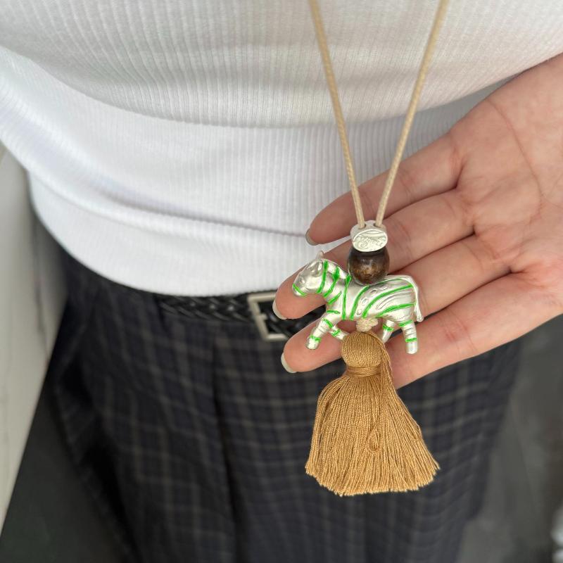 Natural Minimalist Design Zebra Tassel Long Pendant Necklaces For Women  Versatile Adjustable Sweater Chain Jewelry