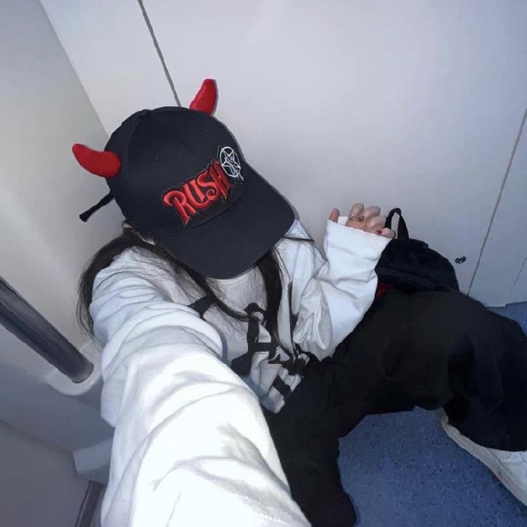 Embroidery Patched Baseball Hat for Adult Fashion 2000s Cool Hat Girl Adjustable Baseball Hat for Casual Party