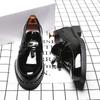 Italy Luxury Brand Loafers Men Shoes Tassel Man Designer British Style Lacquered Leather Mens Shoes Thick Bottom Wedding Shoes