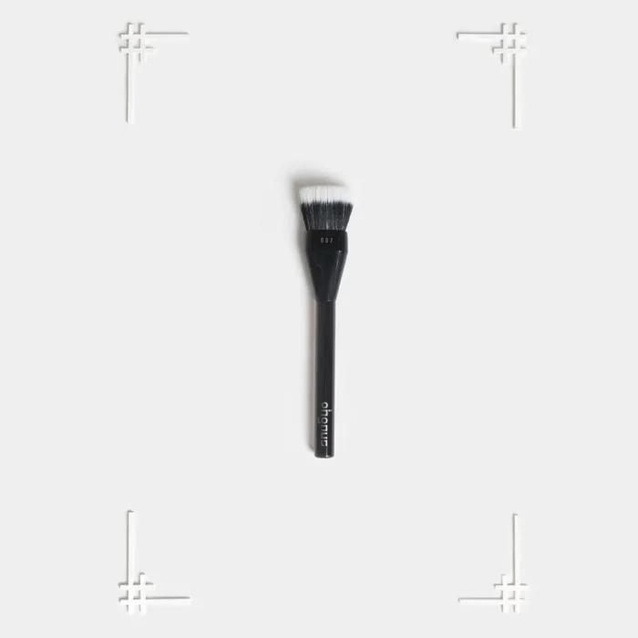 007 Highlighter Brush
