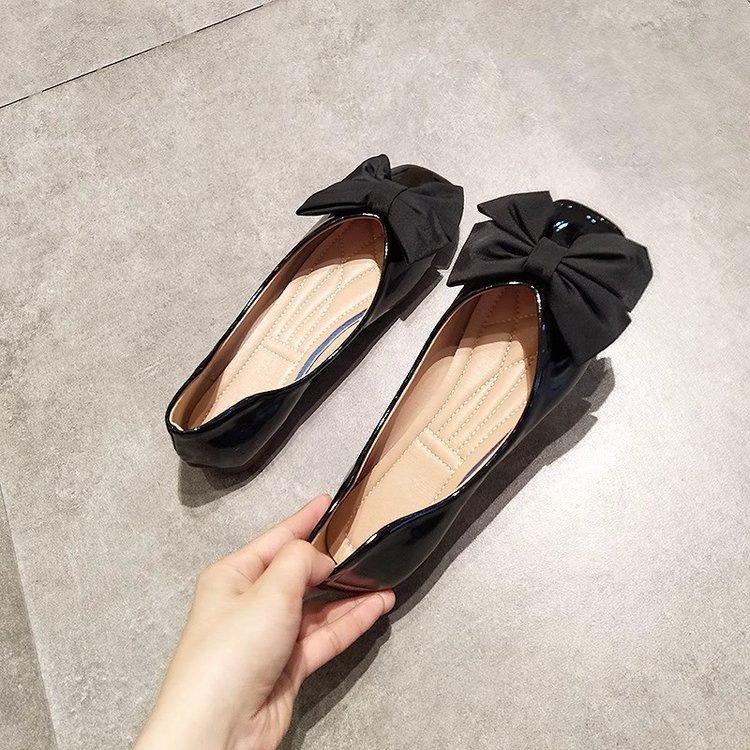 Flat-bottomed French gentle evening shoes Mary Jane single shoes women 2025 new autumn red fairy wind ballet shoes