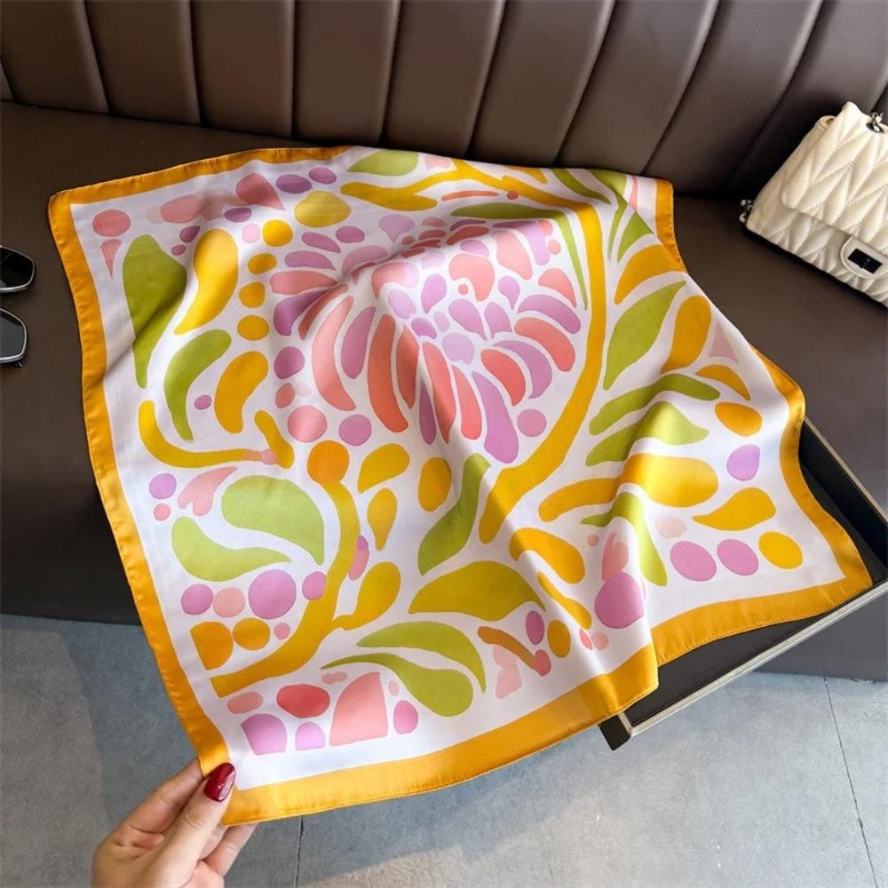 Fashion Pattern Print Silk Square Scarf Silk Texture Square Head Scarf Soft Neck Ties Women розовый